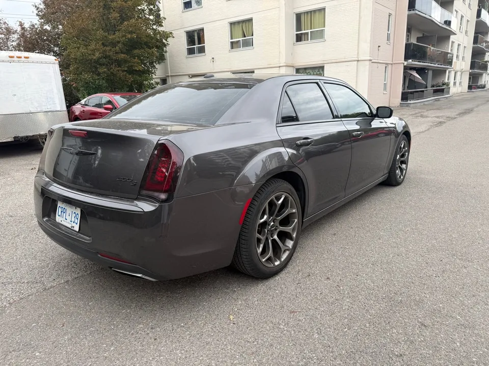 Chrysler 300S 2015 photo 3