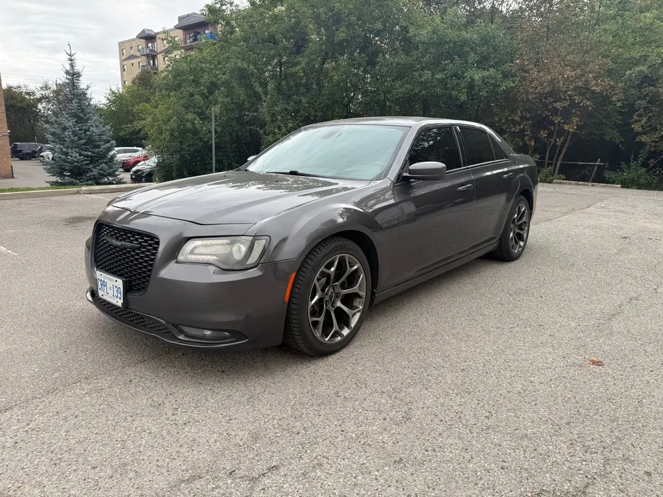 Chrysler 300S