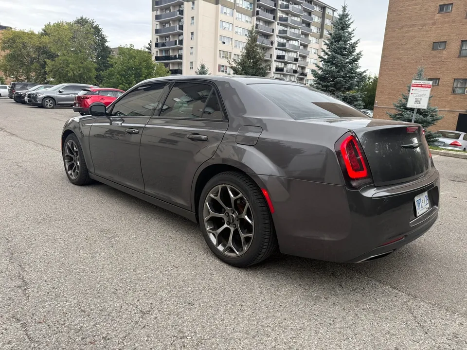 Chrysler 300S 2015 photo 4