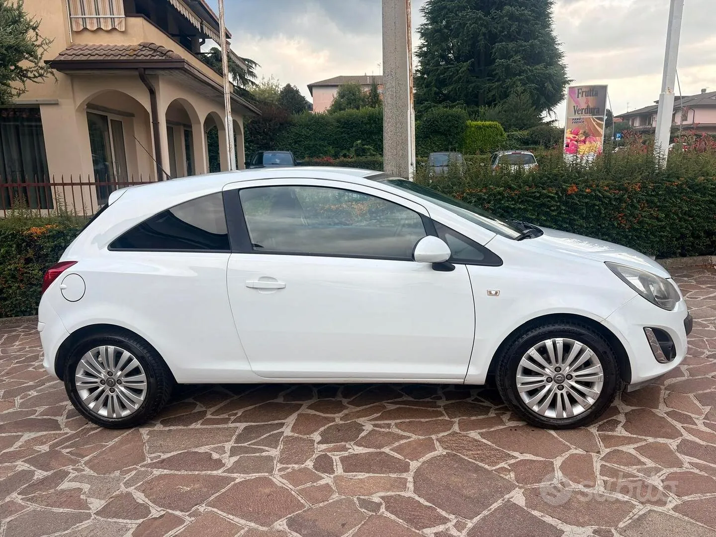 Opel Corsa 2013 photo 4