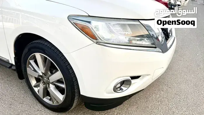 Nissan Pathfinder 2013 photo 3