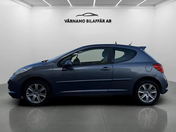 Peugeot 207 2006 photo 2