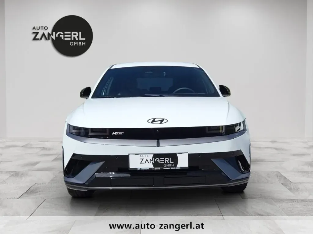 Hyundai Ioniq 5 photo 2