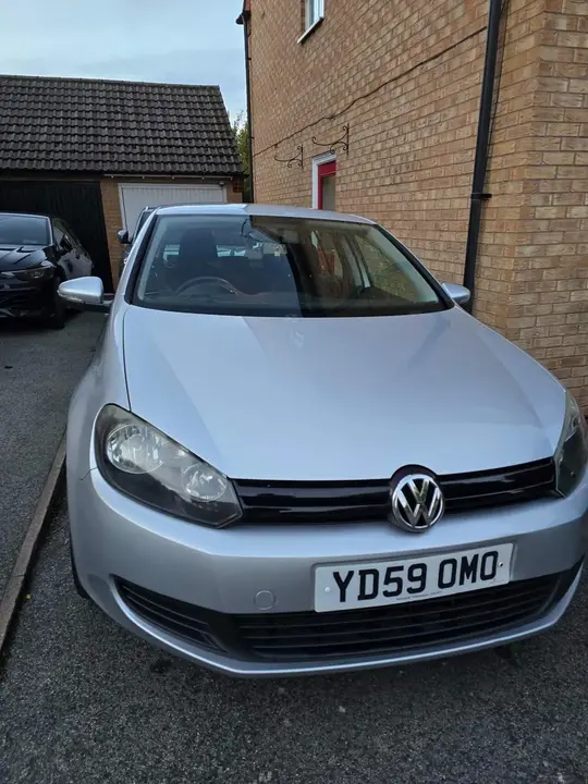 Volkswagen Golf 2009 photo 2