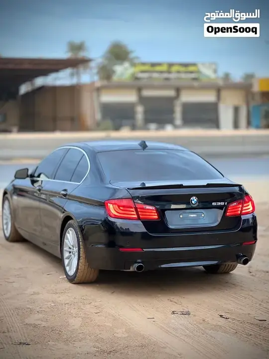 BMW 5 Series 2012 photo 3