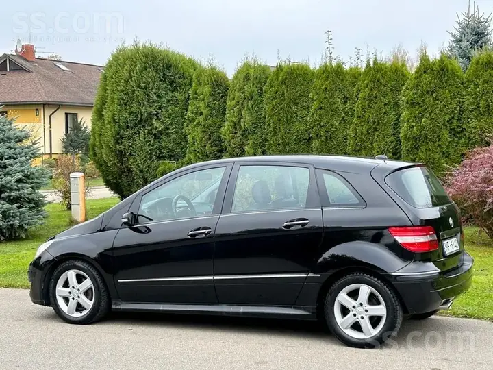 Mercedes-Benz B180 2005 photo 4