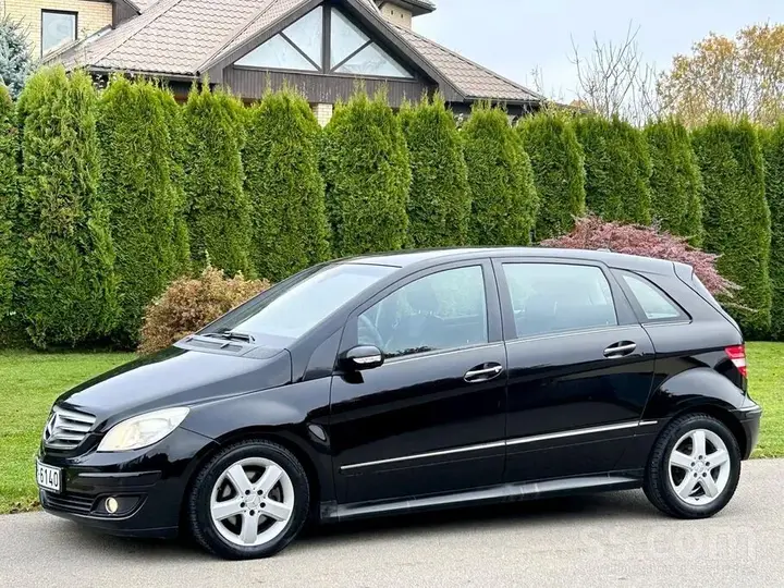 Mercedes-Benz B180 2005 photo 3