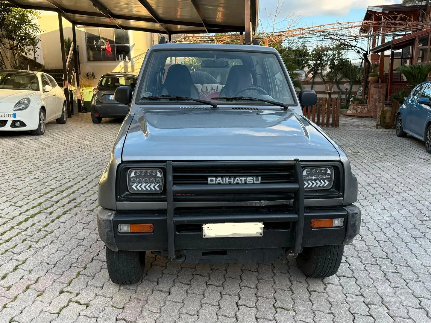 Daihatsu Feroza 1990 photo 3