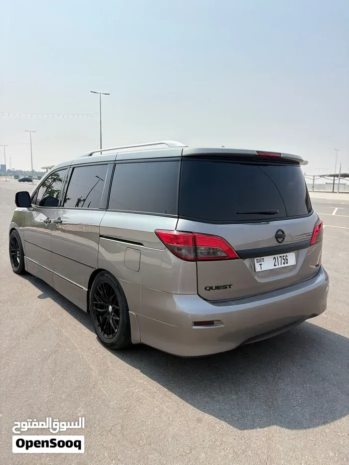 Nissan Quest 2011 photo 4