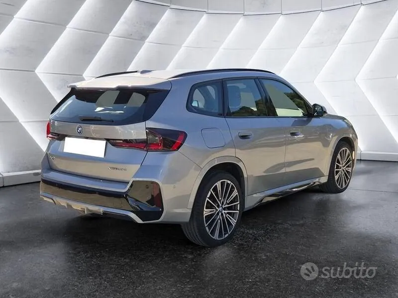 BMW X1 2023 photo 4
