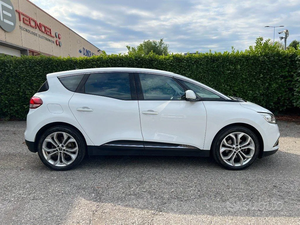 Renault Scenic 2019 photo 4