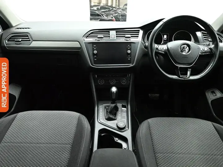 Volkswagen Tiguan Allspace 2020 photo 2