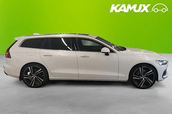 Volvo V60 2019 photo 2