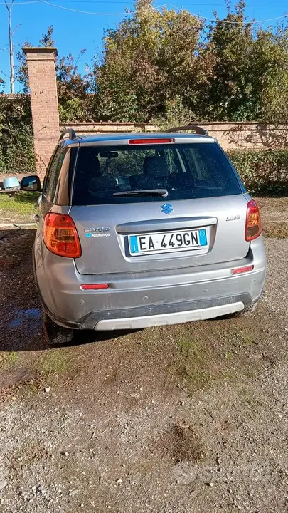 Suzuki Sx4 2010 photo 2