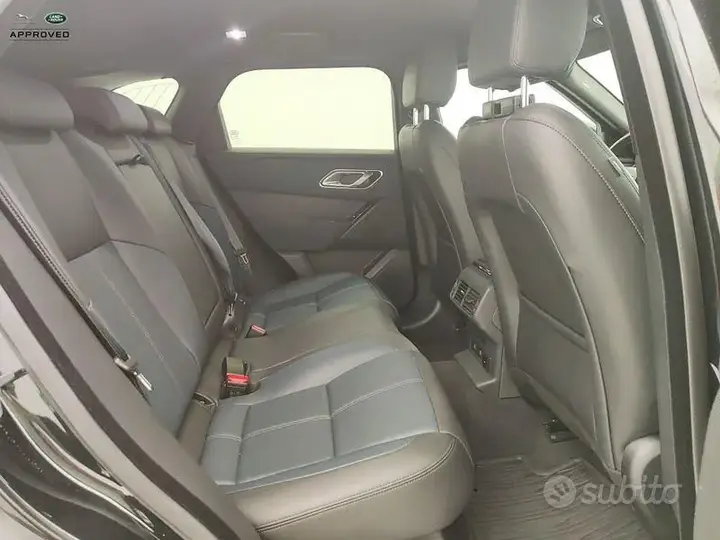 Land Rover Velar 2024 photo 5