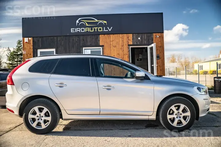 Volvo Xc60 2017 photo 4