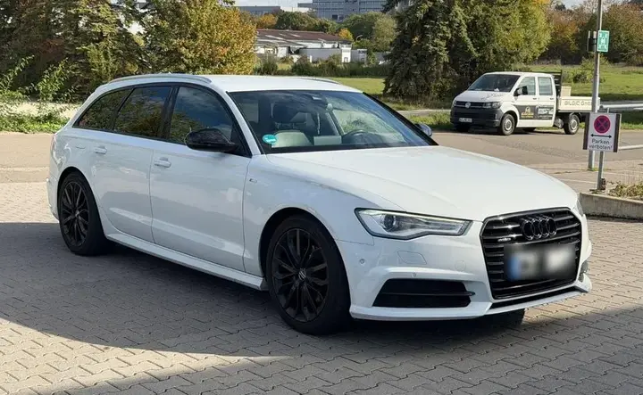 Audi A6 Avant