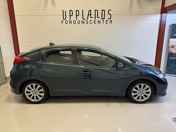 Honda Civic 2012 photo 2