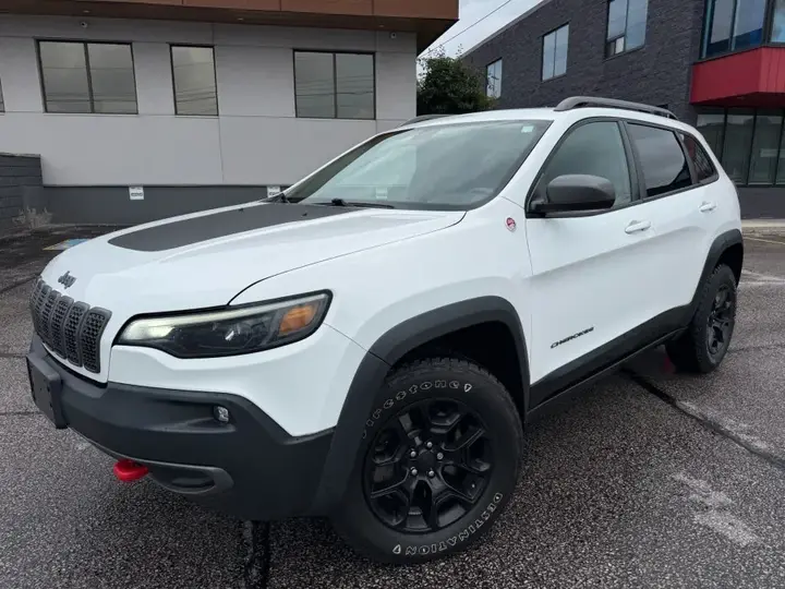 Jeep Cherokee 2019 photo 2