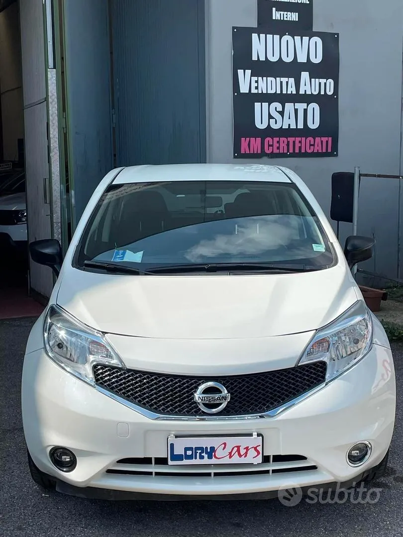 Nissan Note 2015 photo 2