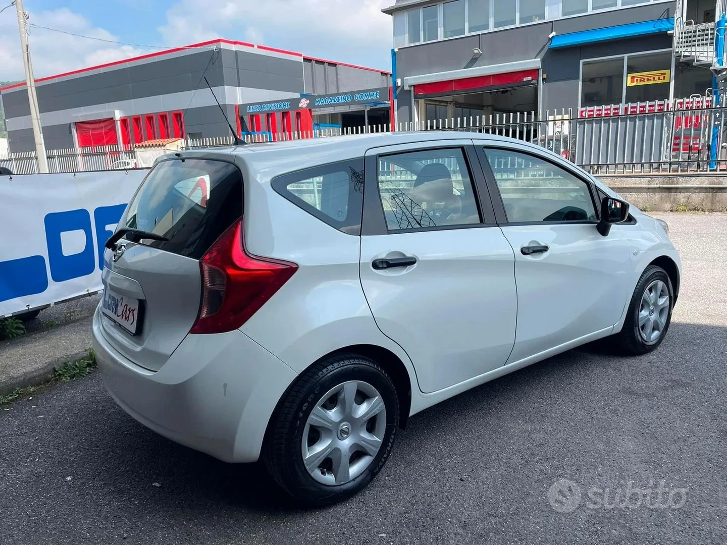 Nissan Note 2015 photo 5