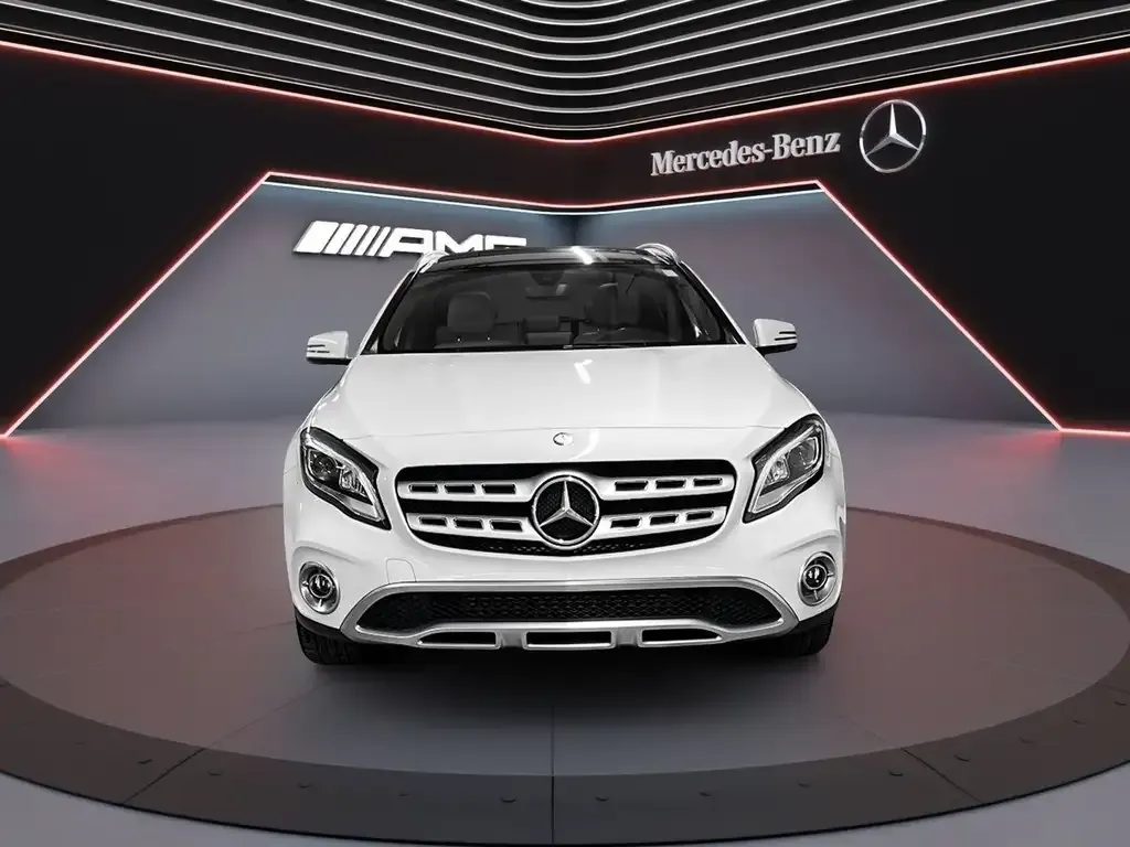 Mercedes-Benz Gla 2018 photo 2