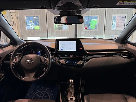 Toyota C-Hr 2023 photo 5