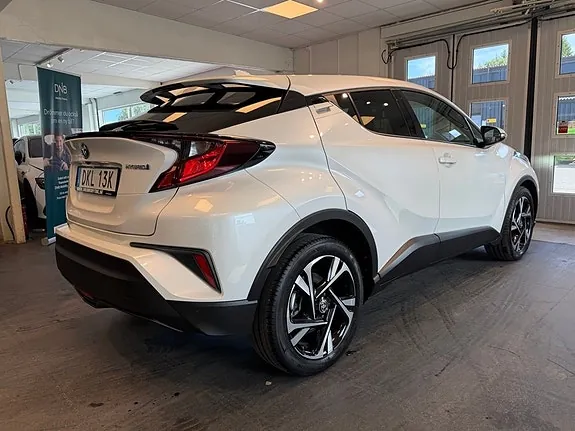 Toyota C-Hr 2023 photo 4