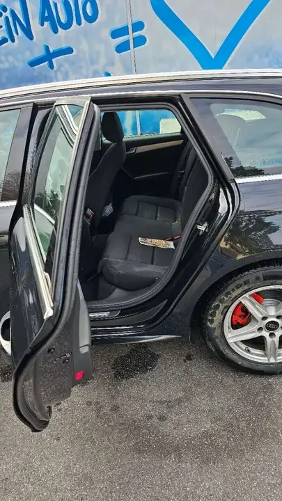Audi A4 2010 photo 3