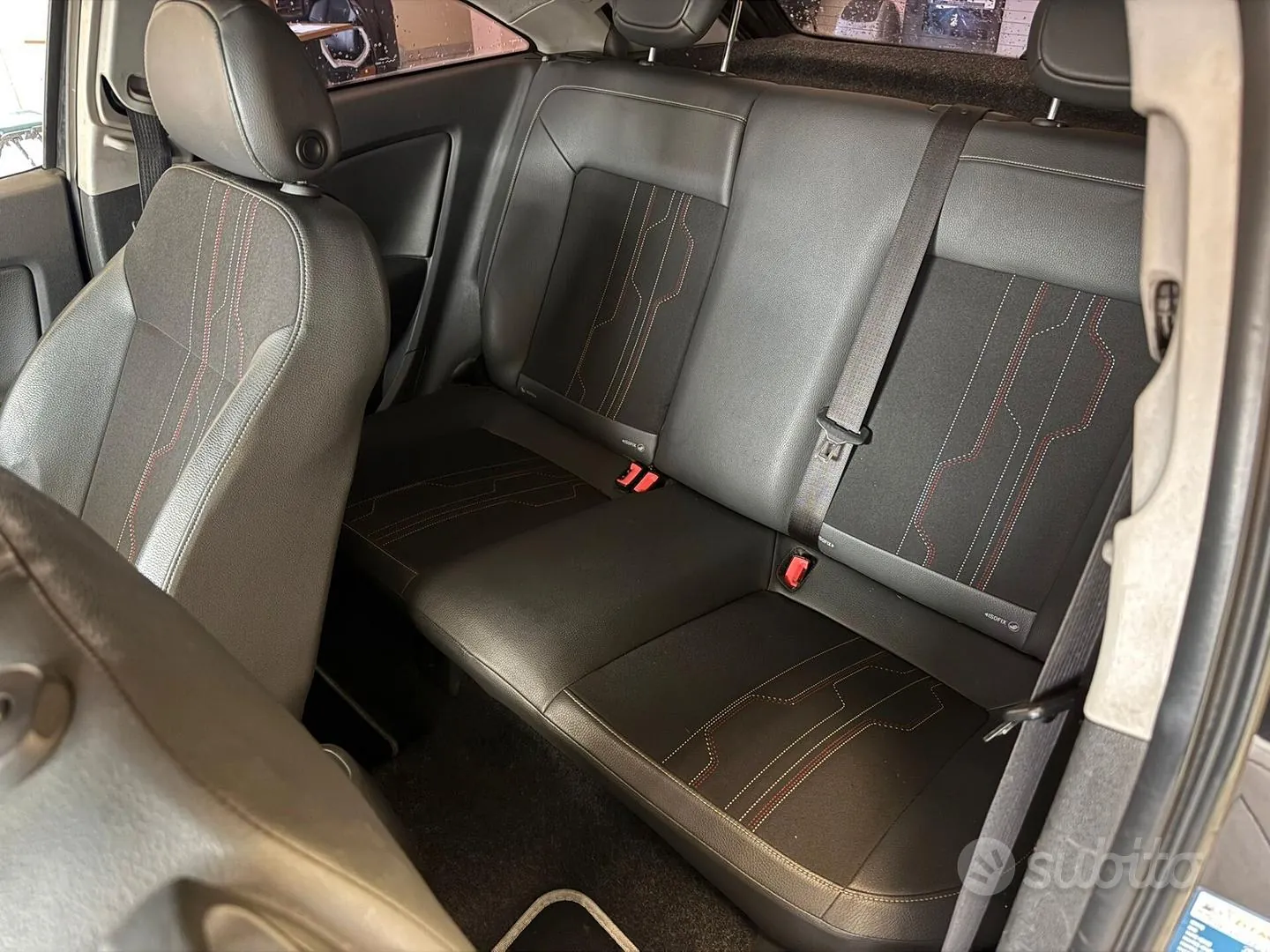 Opel Corsa 2012 photo 3