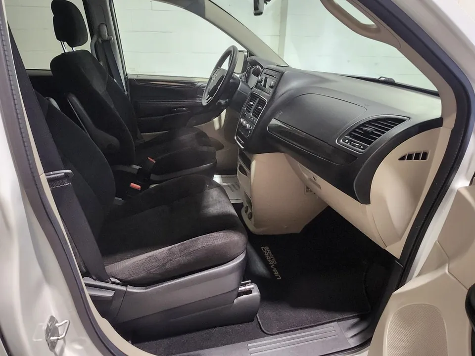 Dodge Grand Caravan 2014 photo 5