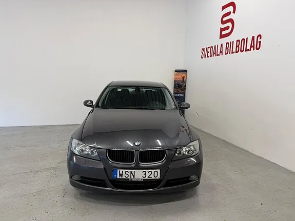 BMW 320I 2005 photo 2
