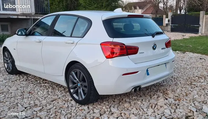 BMW 1 Series 2016 photo 2