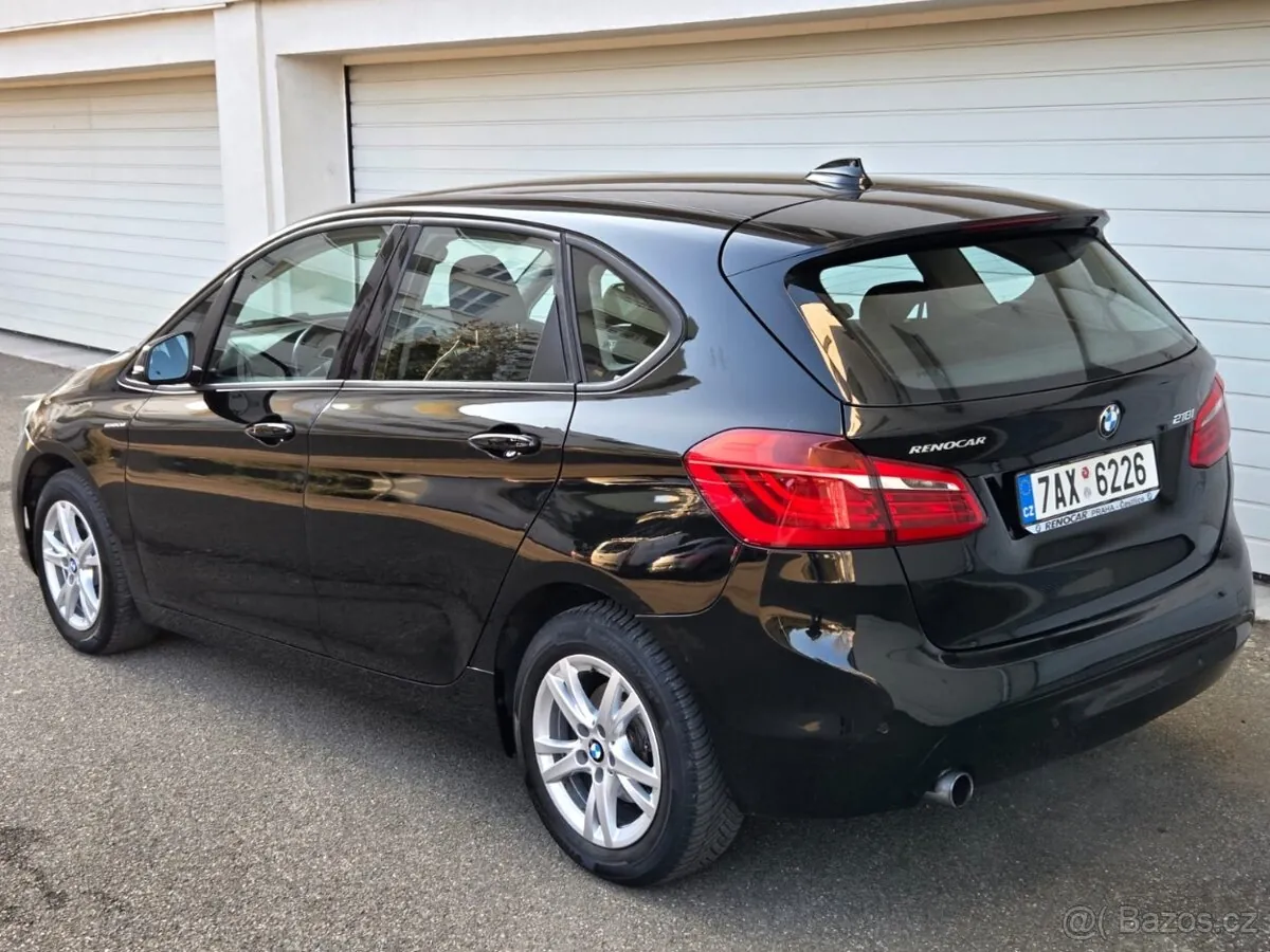 BMW 2 Series Gran Tourer 2015 photo 2