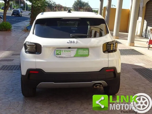 Jeep Avenger 2025 photo 5