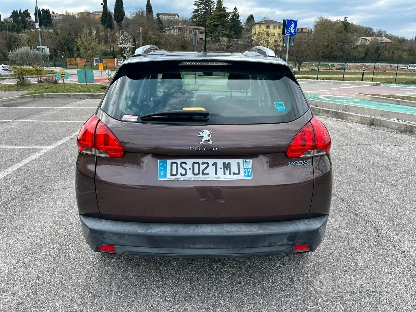 Peugeot 2008 2015 photo 4