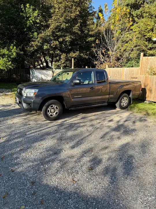 Toyota Tacoma 2015 photo 2