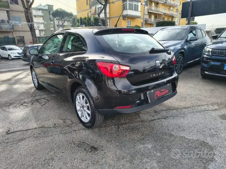Seat Ibiza 2011 photo 3