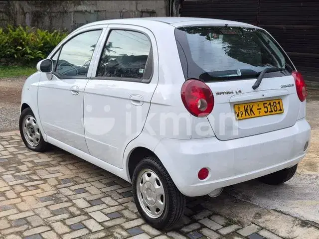 Chevrolet Spark 2010 photo 2