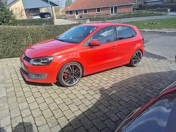 Volkswagen Polo 2010 photo 3