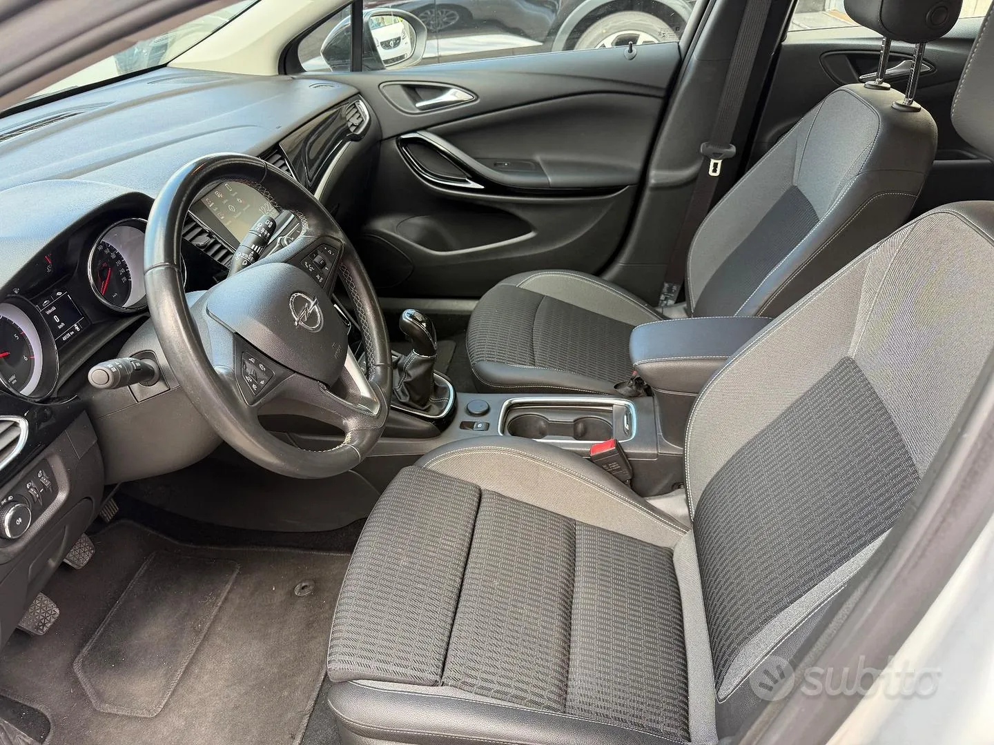 Opel Astra 2021 photo 5