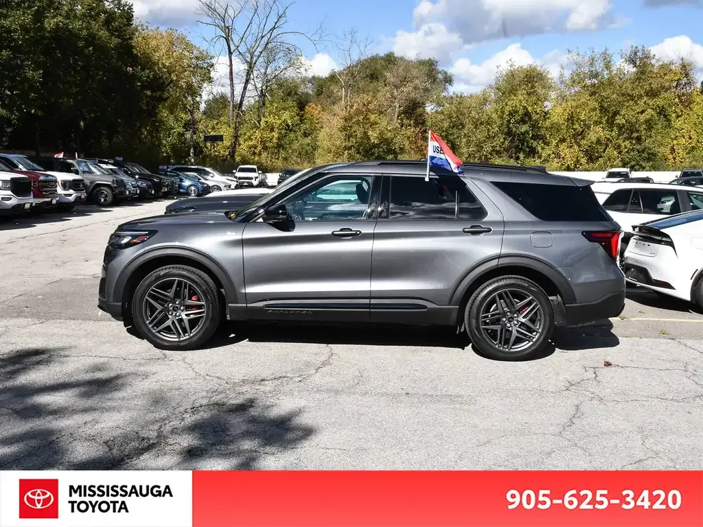 Ford Explorer 2025 photo 4