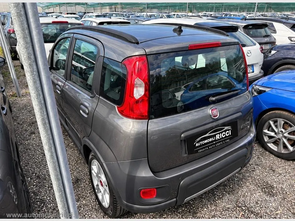 Fiat Panda 2023 photo 2