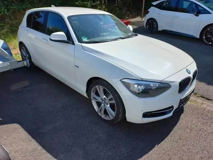 BMW 118I