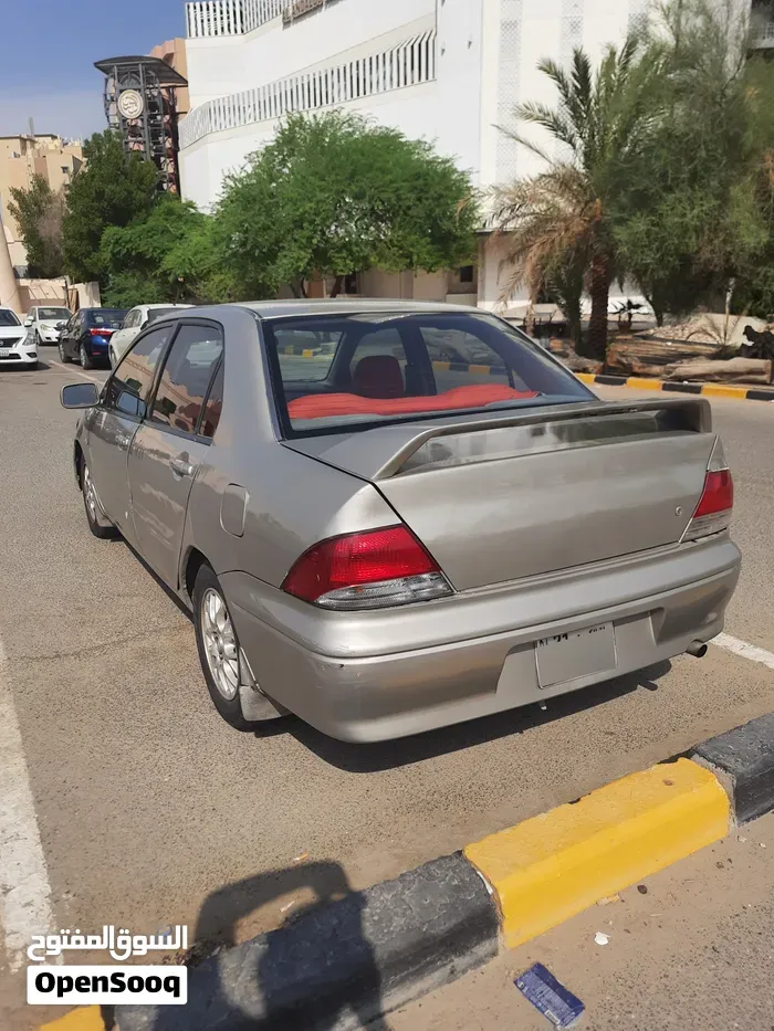 Mitsubishi Lancer
