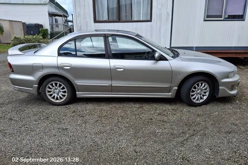 Mitsubishi Galant