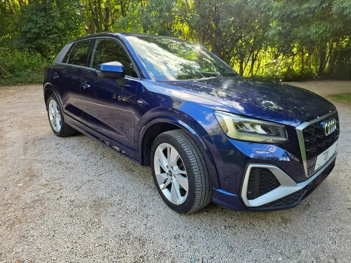 Audi Q2 2021 photo 3