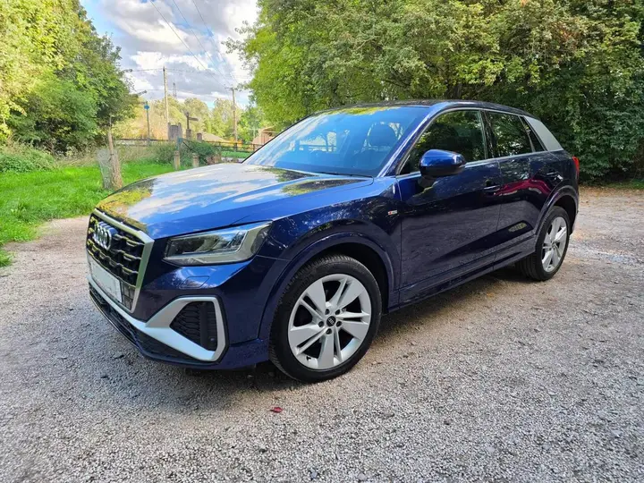 Audi Q2
