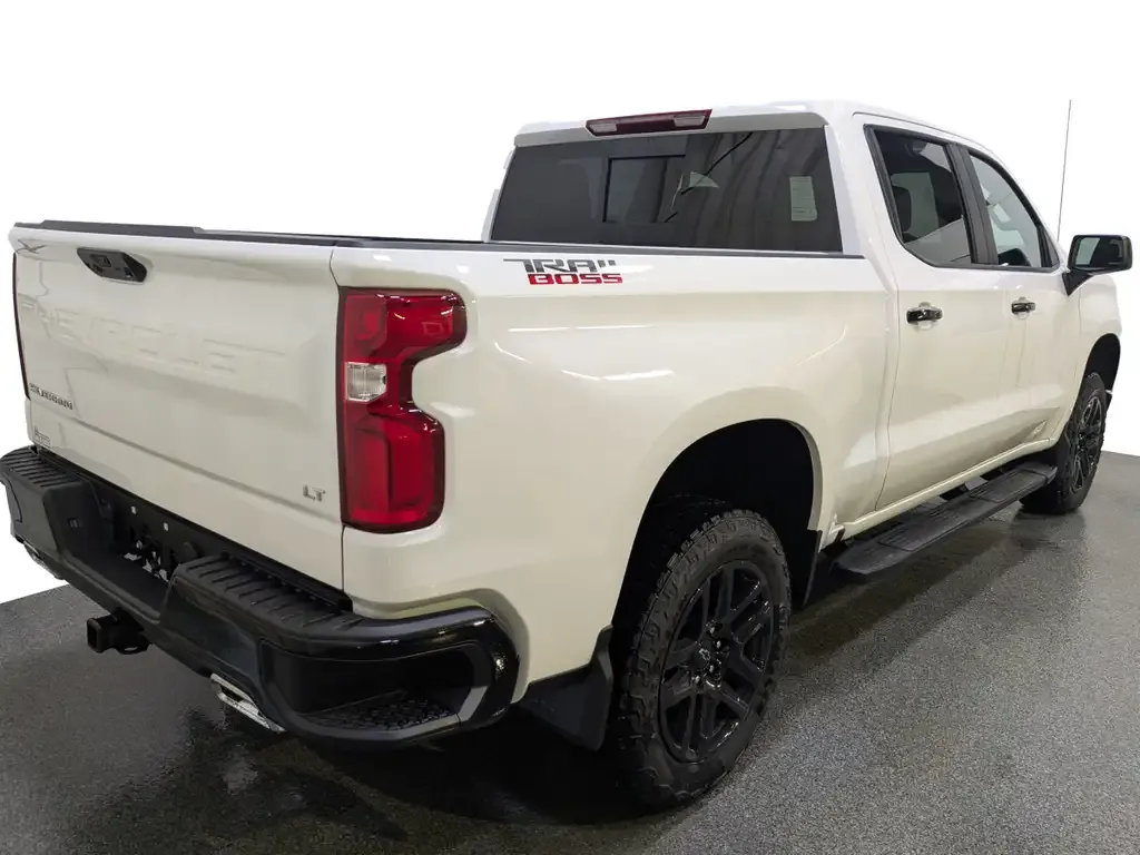 Chevrolet Silverado 1500 2026 photo 3