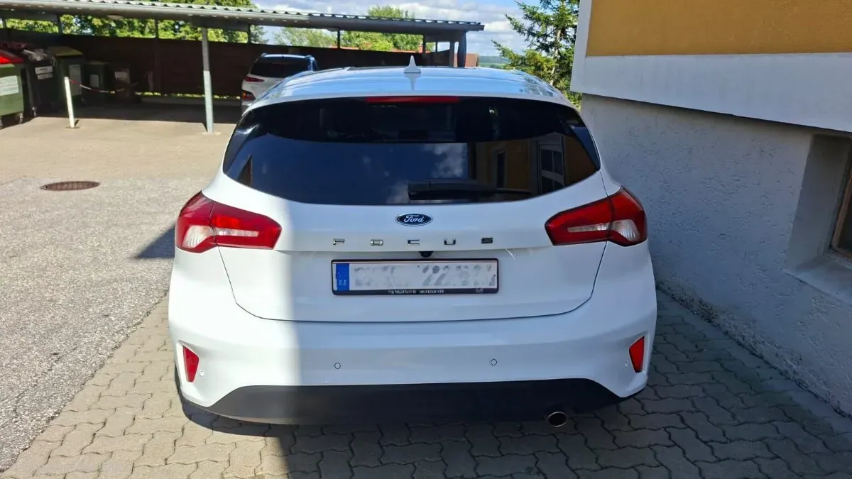 Ford Focus 2019 photo 2